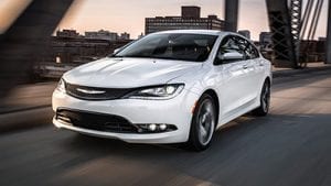 chrysler 200